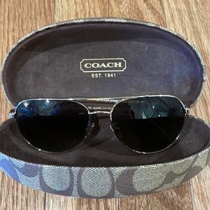 Coach / Aviator Style Gold Sunglasses / Like new in original case